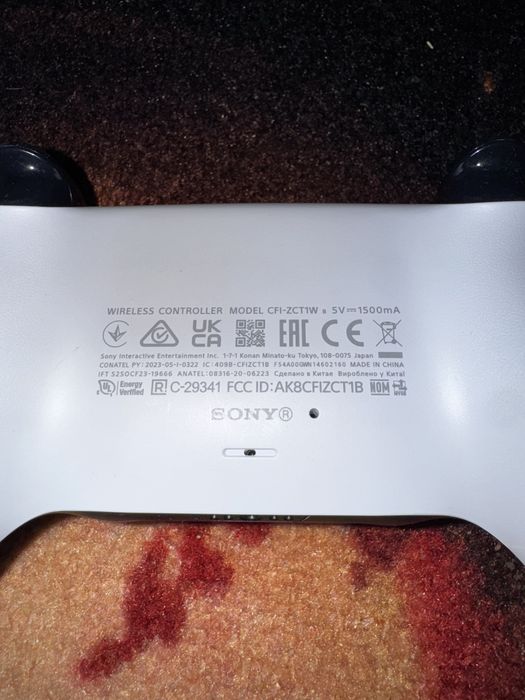 DualSense джойстик за ps5
