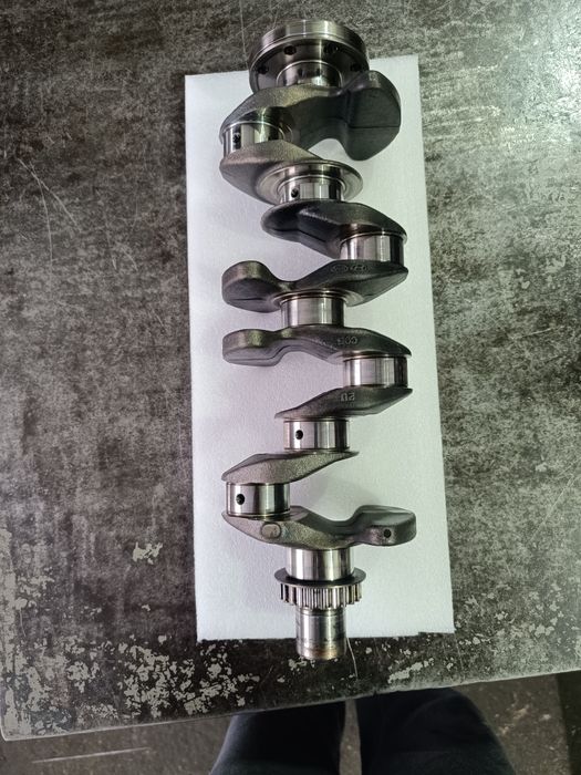 Оригинален колянов вал за Хюндай и Киа  1.6 Crdi D4FE