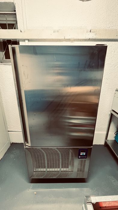 Vand congelator rapid