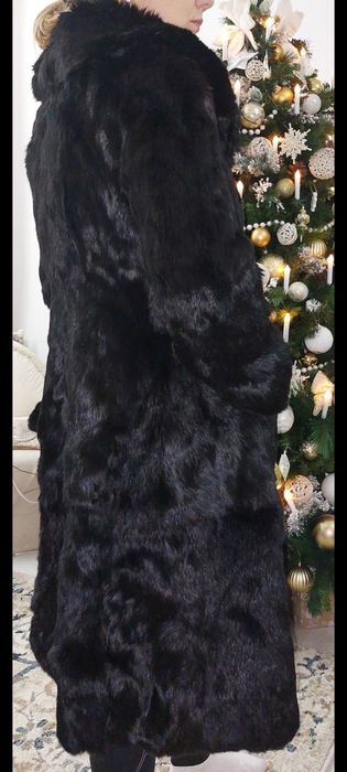 Haina de blana naturala in stare buna