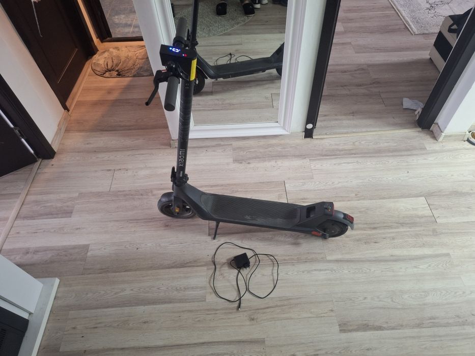 Trotineta electric xiaomi 4 lite