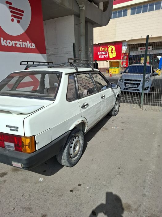 Машина продаётся