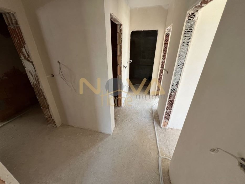 Продава се Тристаен апартамент в Варна, Виница - 98 кв.м за 776 €/кв.м - Снимка #3