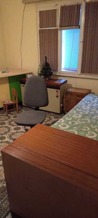 Под наем  етаж от къща в сърцето на квартал „Кючук Париж“