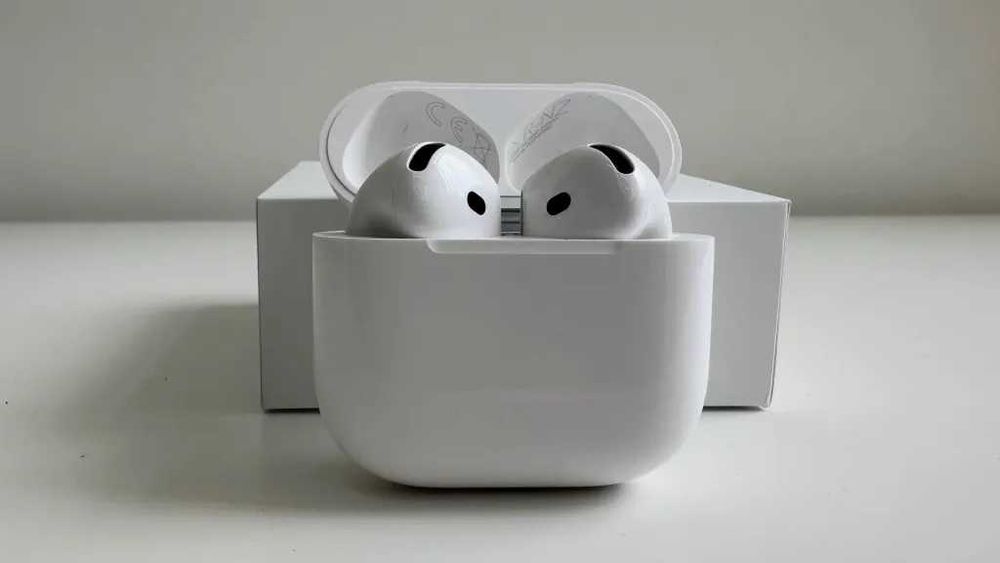 True wireless слушалки Airpods 4 gen. Безжични слушалки , бял