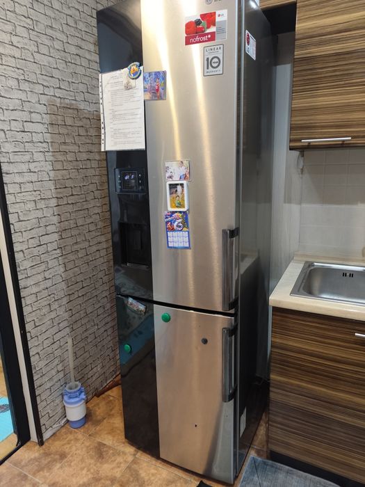 Холодильник в хорошем состояний