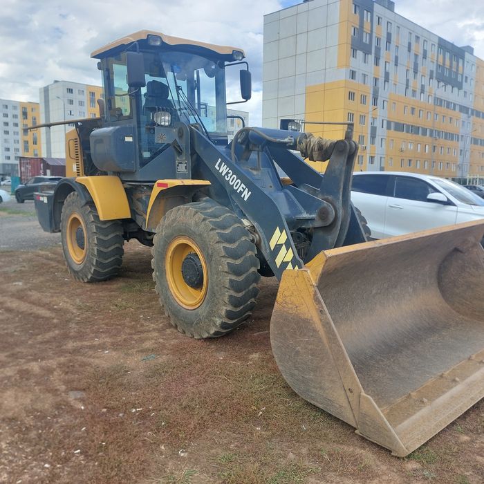 Продам погрузчик