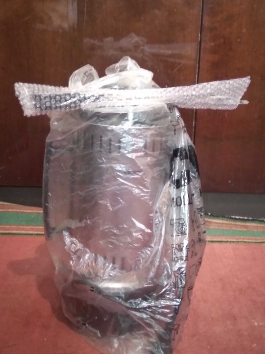 Продам электрошашлычницу Centek