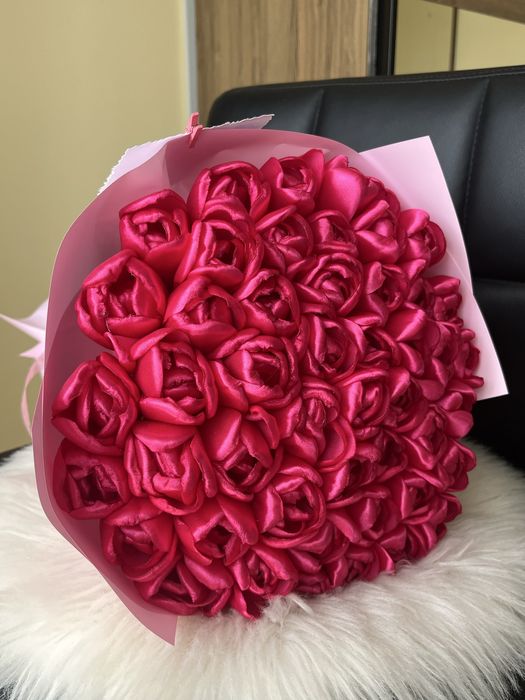 Buchet lalele din satin