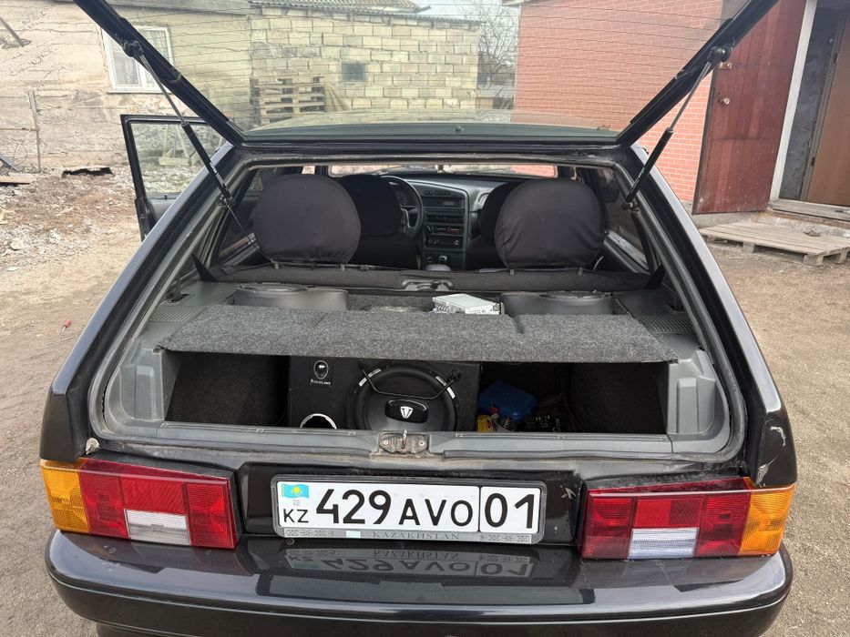 Продам машину ваз 2114