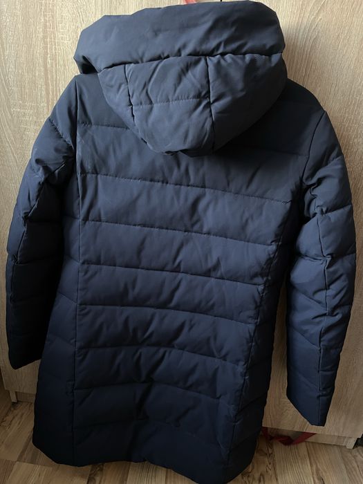 Продам зимнюю куртку