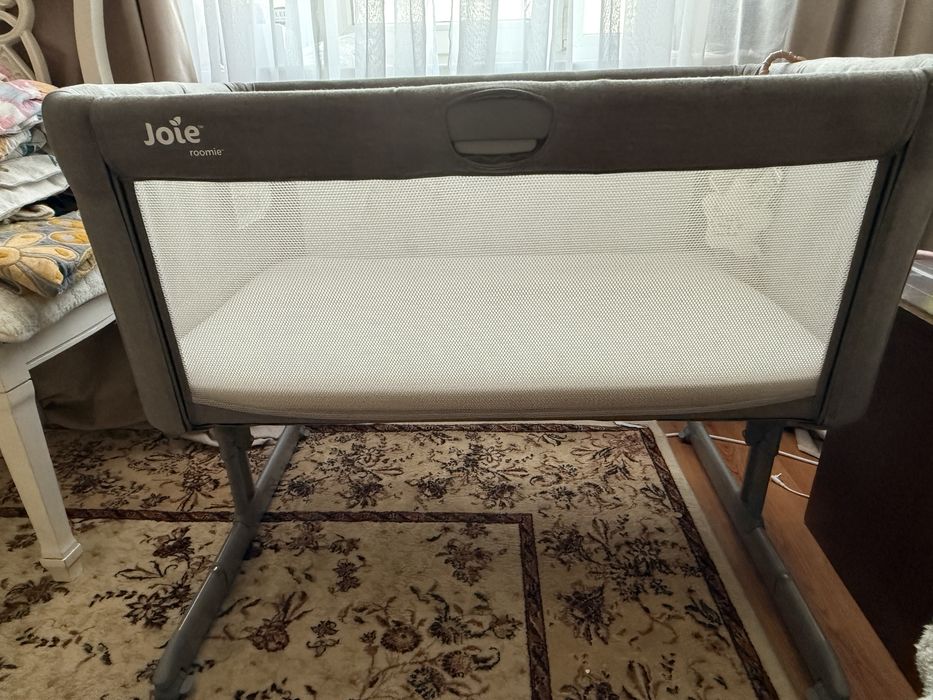Манеж кроватка joie