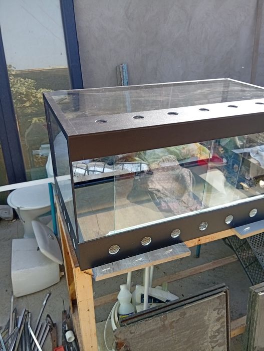 Террариумы на заказ