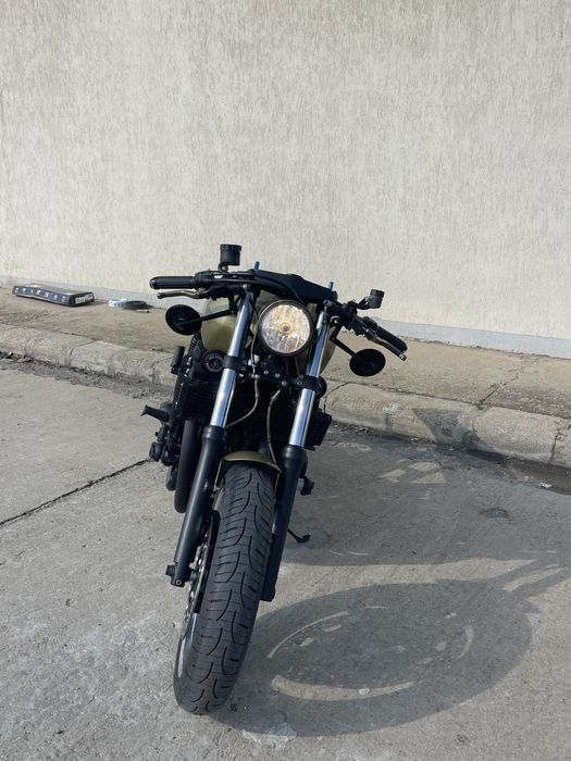 YAMAHA XJR 1300 Cafe Racer