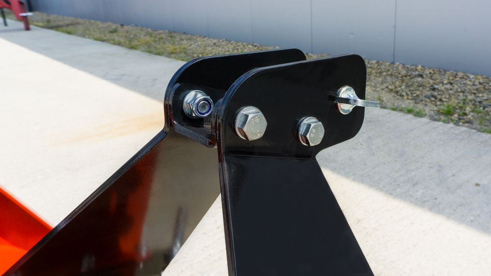 Tocător resturi vegetale FMS 120