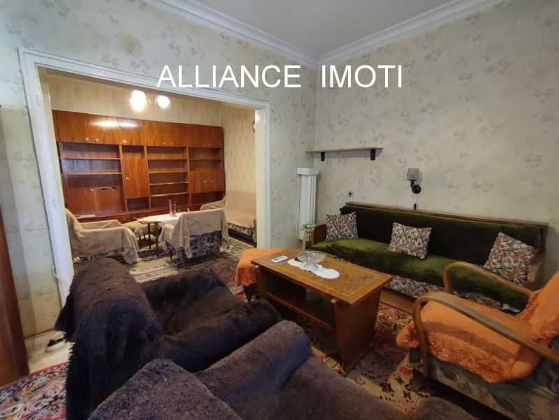 Дава се под наем Двустаен апартамент в София, Оборище - 72 кв.м за 459 € - Снимка #9