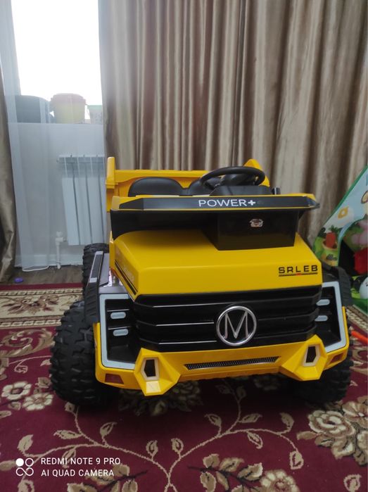 Продам детскую машину,самосвал