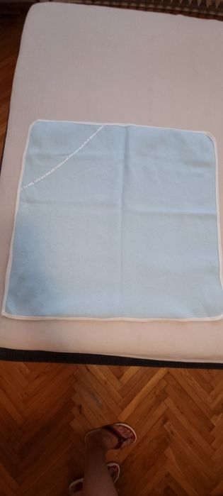 Paturite bebe 4 buc + 4 scutece albe bumbac