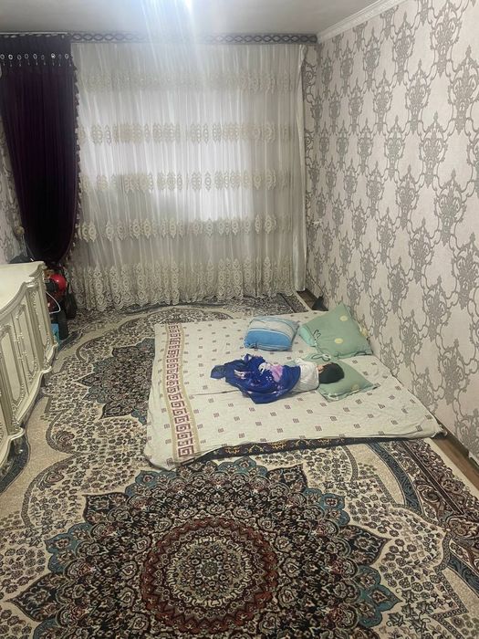 Sergeli 8 hudud uy sotiladi