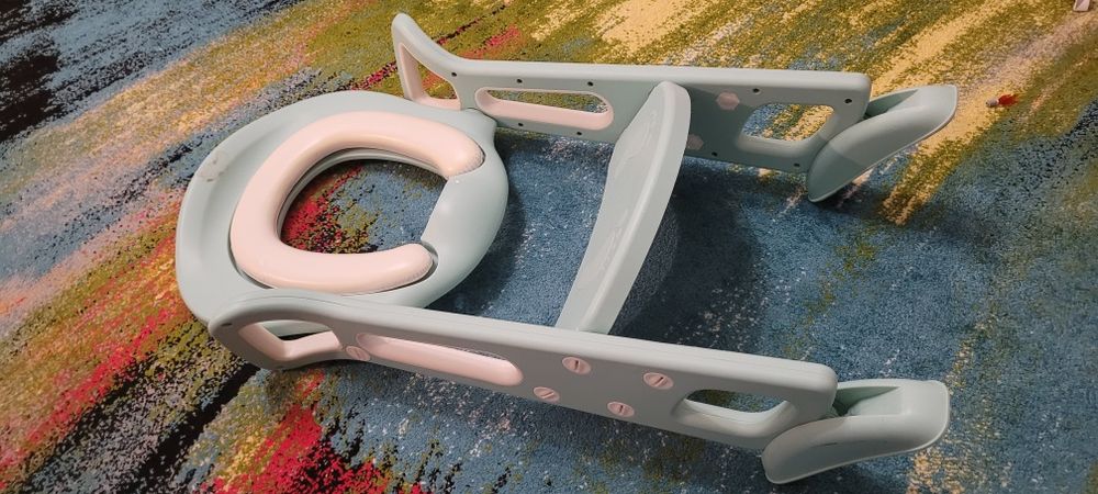 Reductor wc cu scări pentru copii