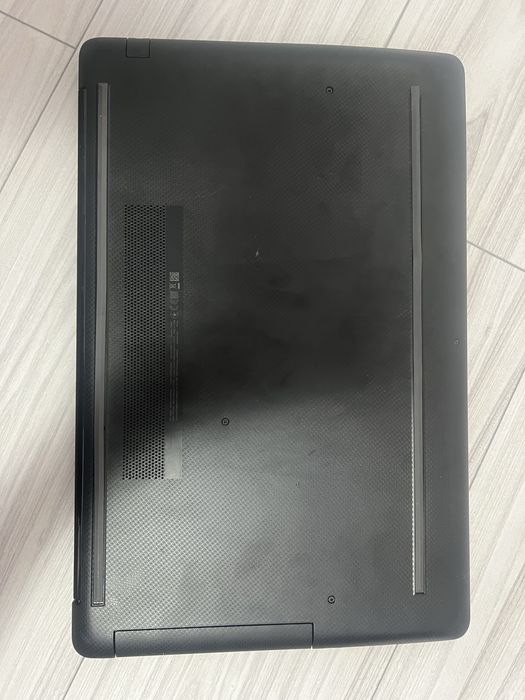 Laptop hp 8gb ram ddr4 17inch