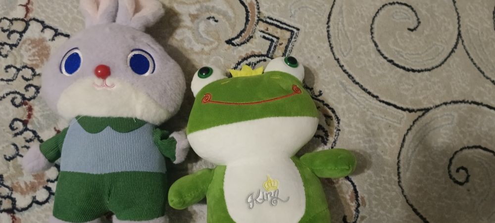 Продам детские игрушки цены разные