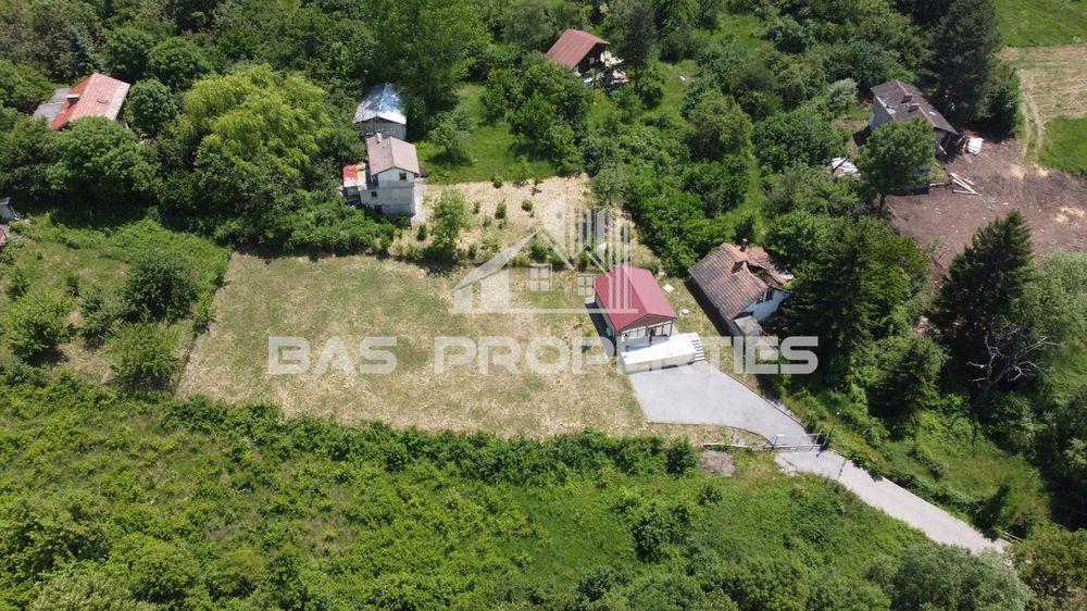 Продава се Парцел в Банкя - 1990 кв.м за 176 €/кв.м - Снимка #10