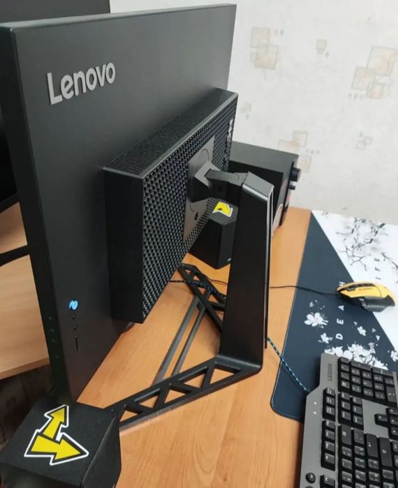 Монитор 27 " Lenovo Legion Y27q-30