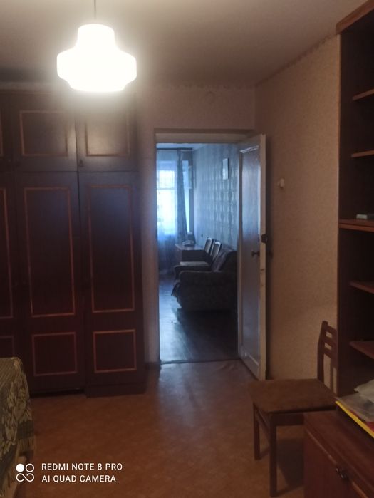 Продам квартиру 3-х комнатную.