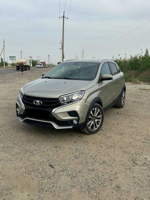 Продается Lada X-Ray Cross 2020 год выпуска в максималке ! Цвет супер.