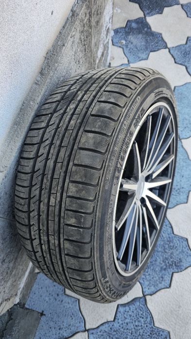 Шины в комплект.