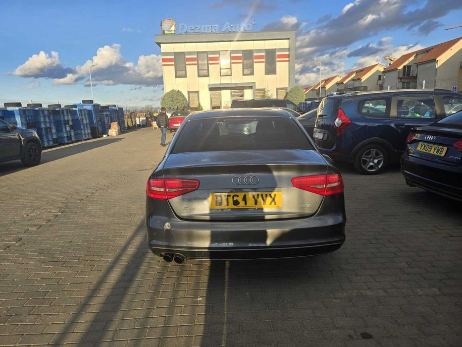 Dezmembrari dezmembrez Audi A4 Facelift Berlina 2.0 tdi S line cod motor CNH
