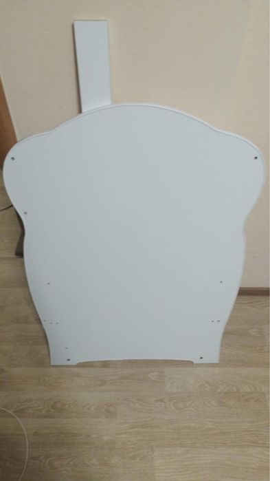 Детская кроватка-маятник