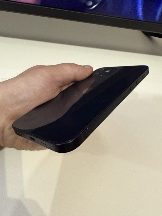 iPhone 12 Black 64gb