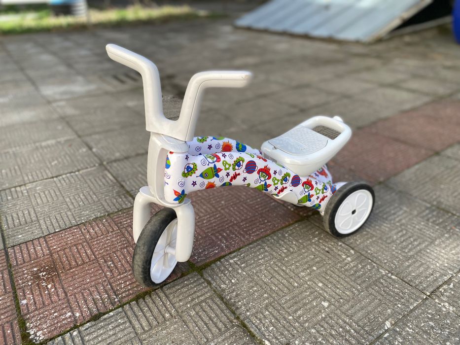 Продавам детско колело за баланс Chillafish