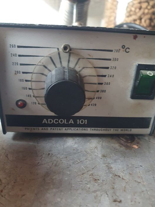 Statie de lipit 60 w Adcola 101 T