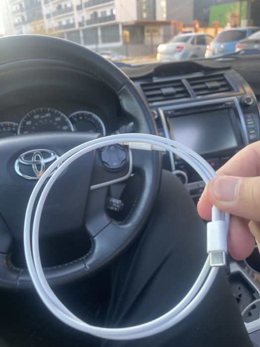 зарядка для айфон