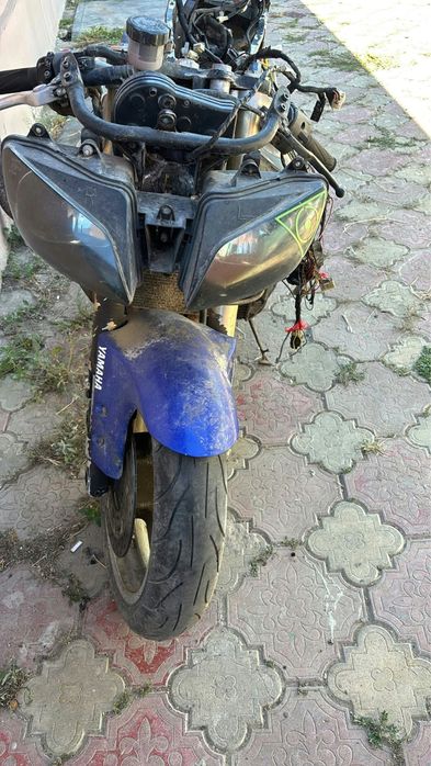 Dezmembrez yamaha r1