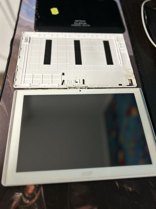 2 tablete defecte – Acer + Serioux – pentru piese / reparație