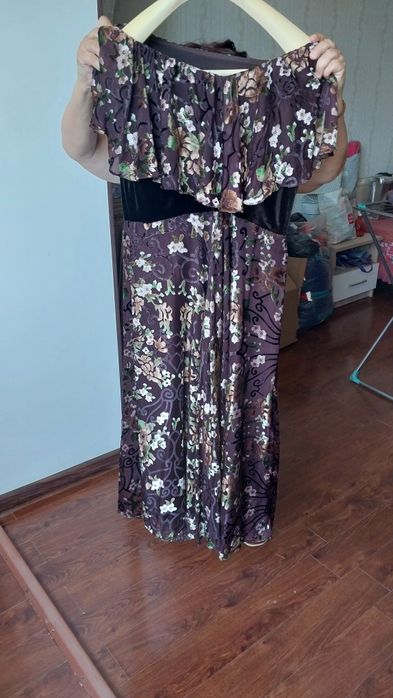 Продаю длинные платья