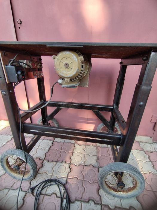 Продам пилораму 220