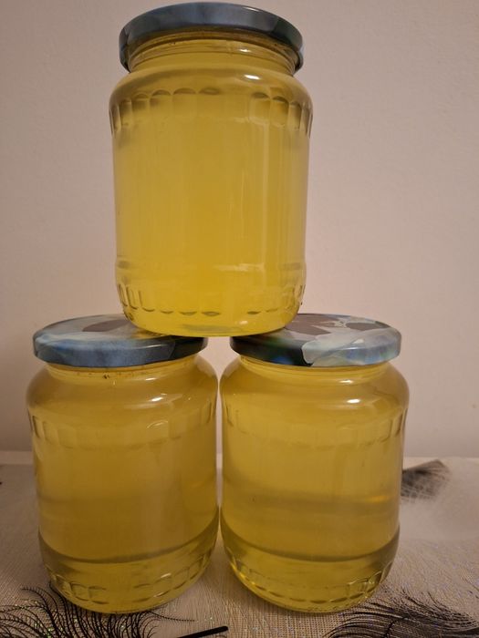 Miere de albine NATURALĂ salcâm,tei și polifloră