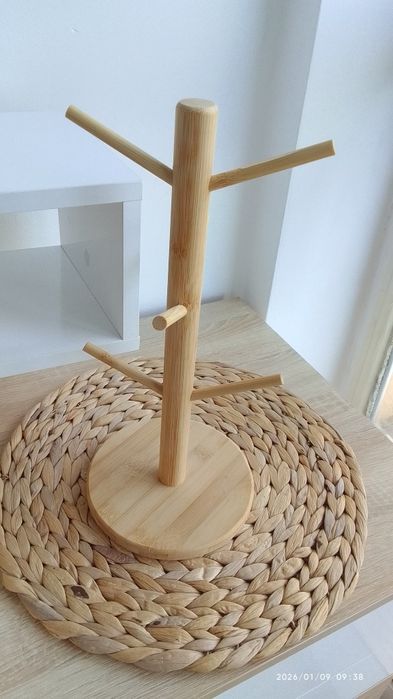 Поставка за чаши от естествен бамбук