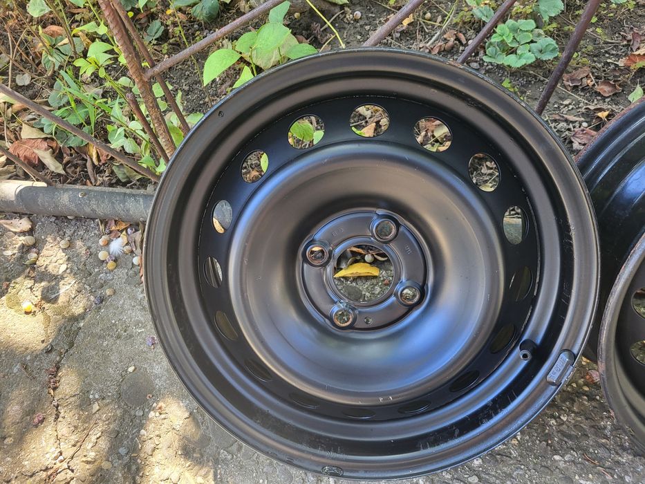 Set jante oțel 15" originale Renault Clio-Dacia  cu senzori de presiun