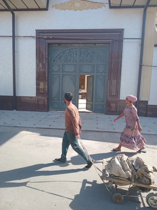 Дарвоз ворота яхши холатда сотилади