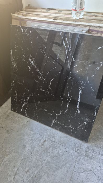 Кафель, керамогранит 60×60 чёрный