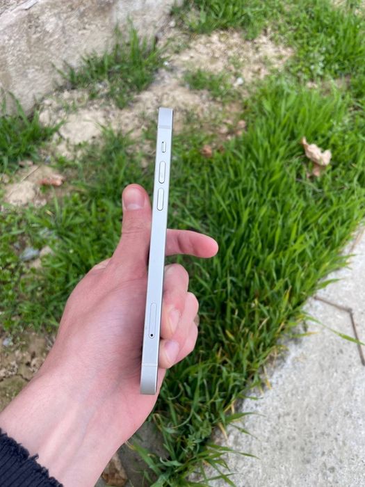 iPhone 12 128GB aybi yo'q