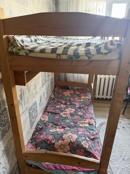 Кровать двухьярусная детская