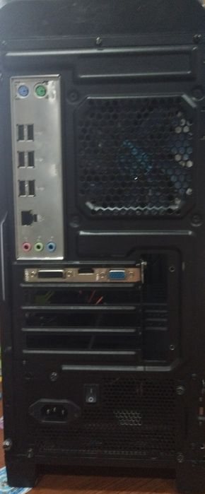 Продам Персональный Компьютер.