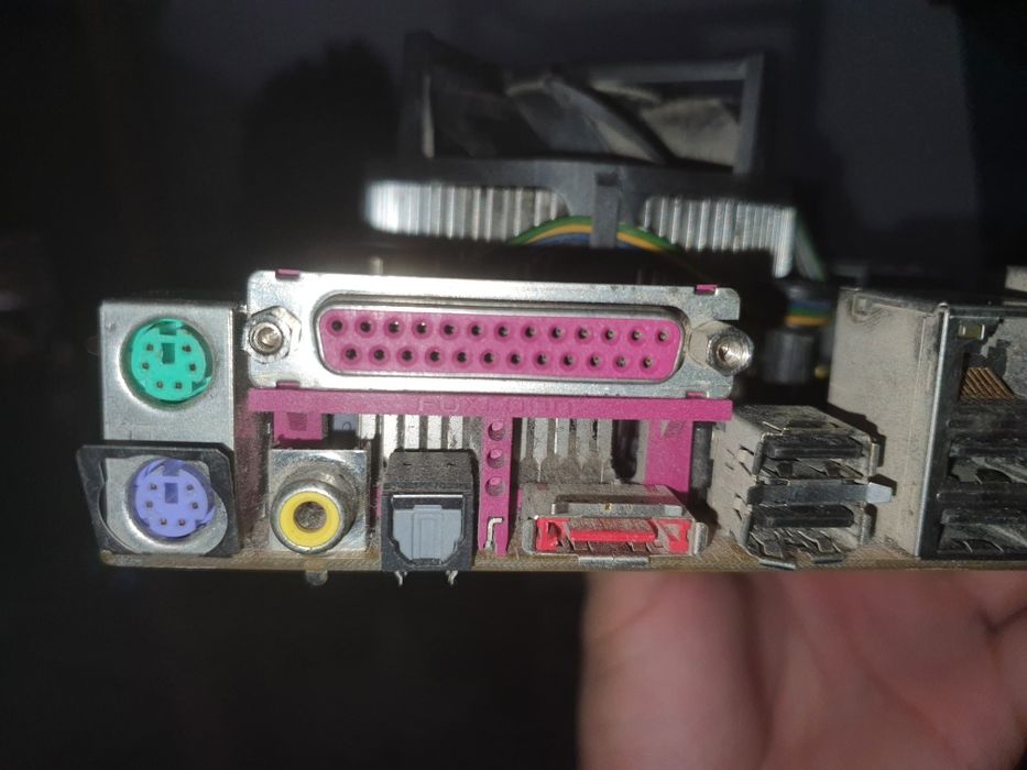 Vand placa de baza și procesor